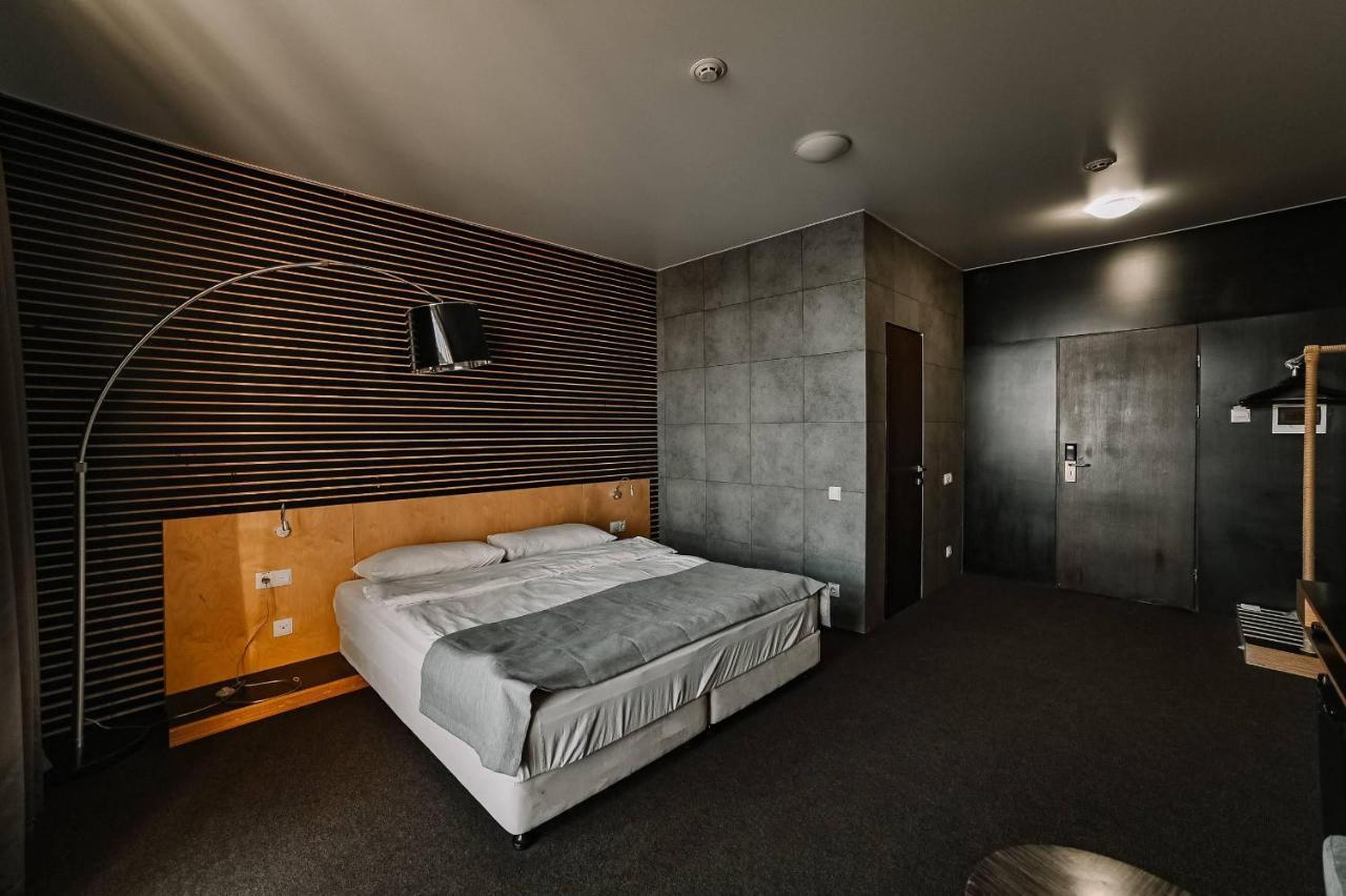 Park Hotel Switzerland Obariv Dış mekan fotoğraf