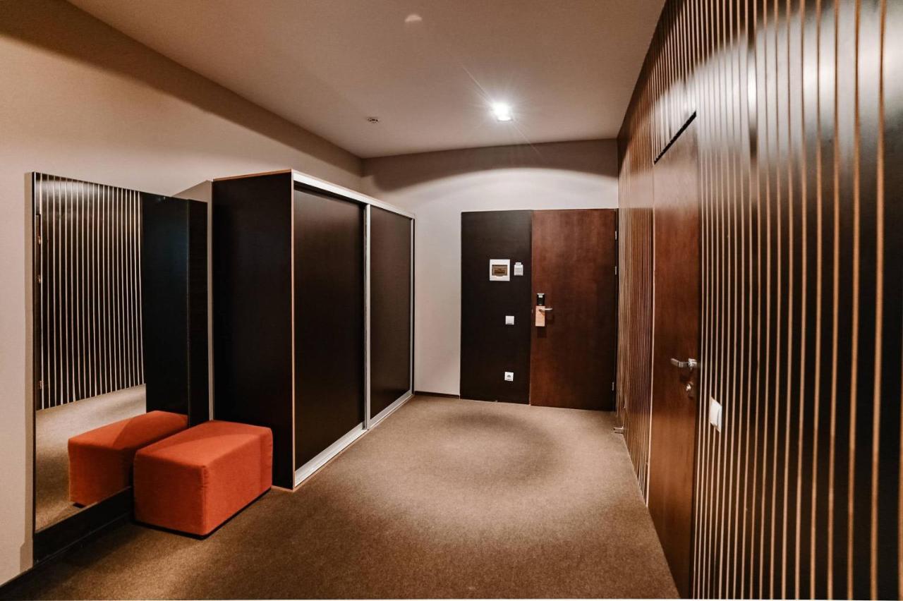 Park Hotel Switzerland Obariv Dış mekan fotoğraf