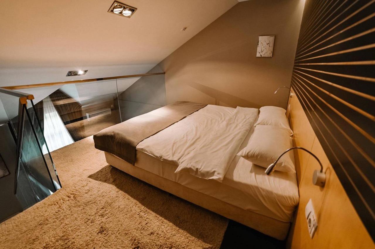 Park Hotel Switzerland Obariv Dış mekan fotoğraf